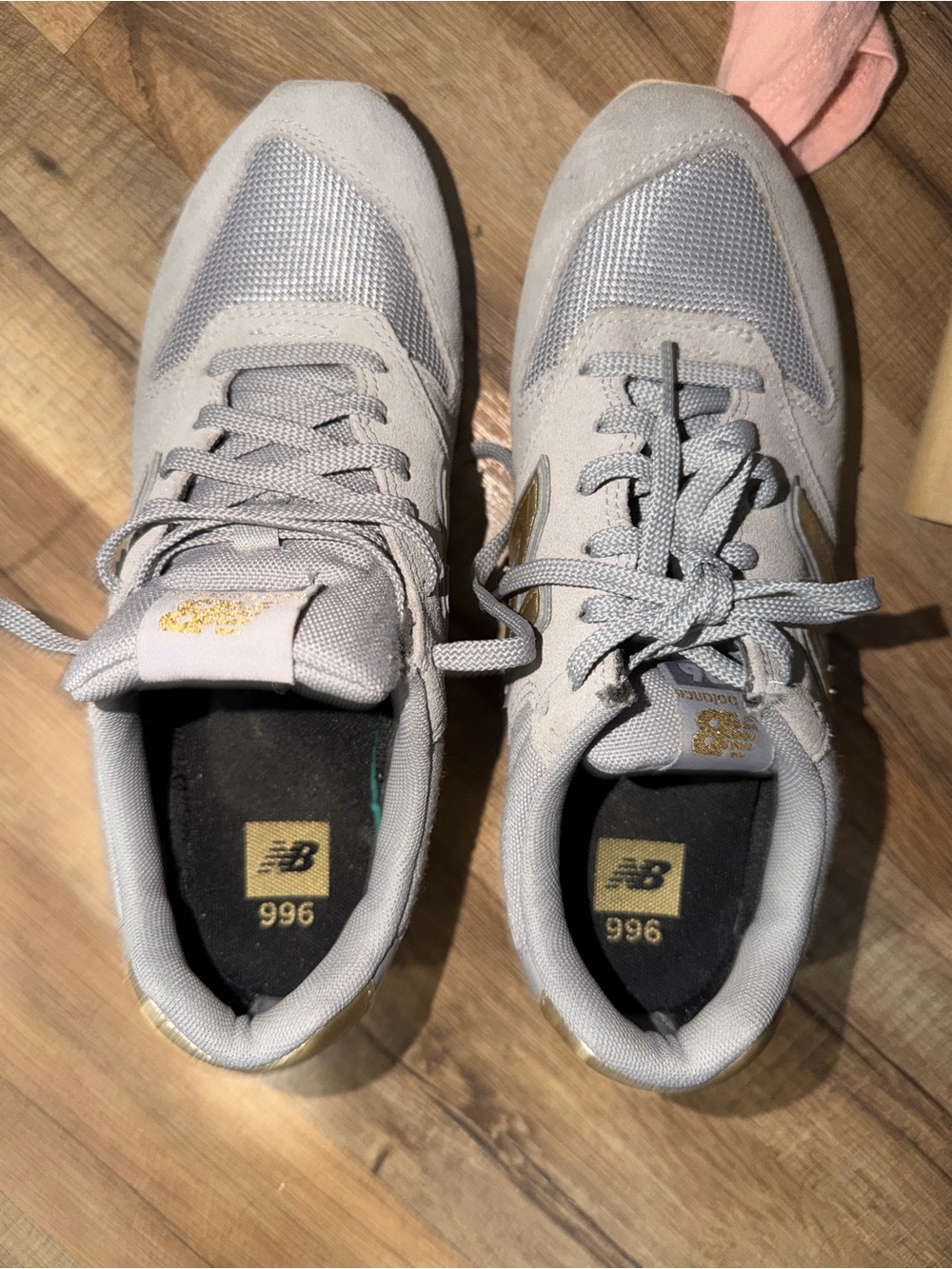 New Balance 996 Women's Light Gray and Gold Accent Sneakers